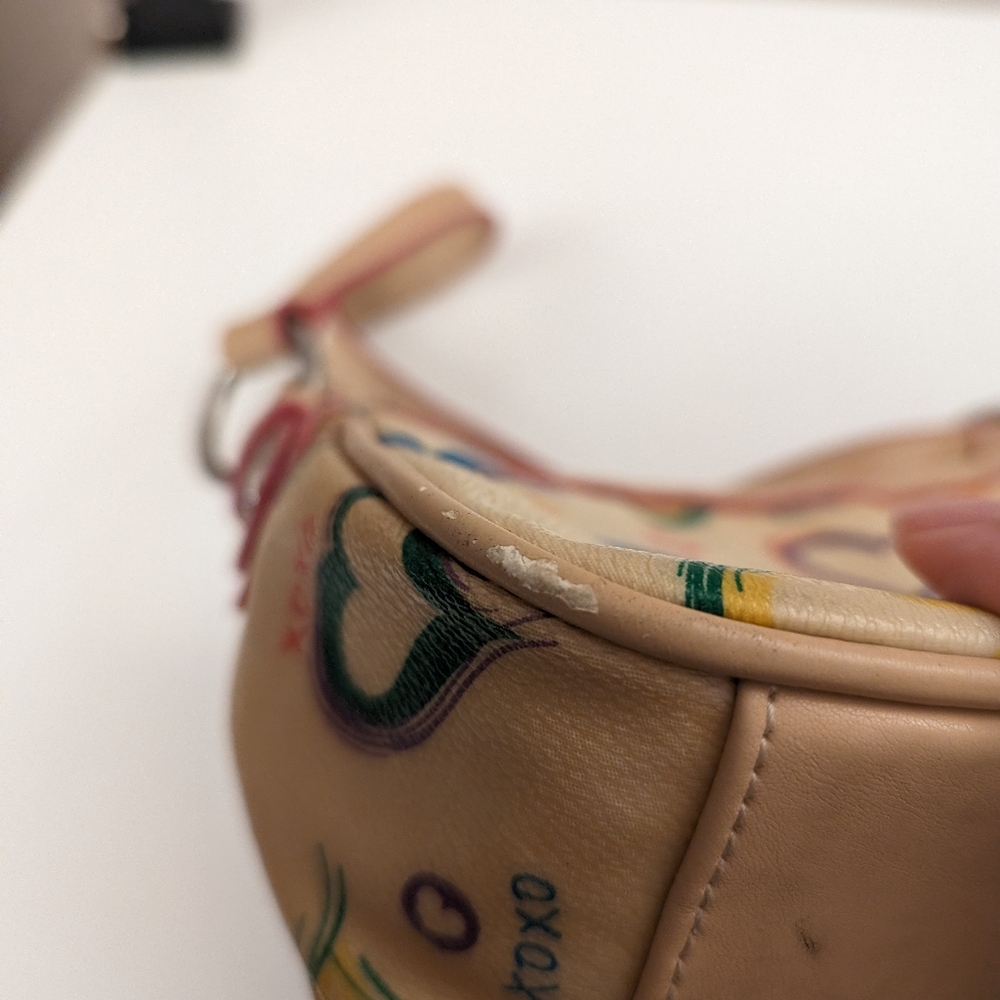 XOXO Mini bag, Multicolor Hearts on Creme Background, Single Strap with Zipper - Picture 17 of 17